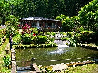 乙味渓流荘